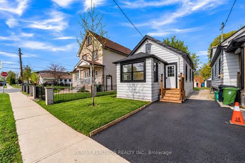 Photo 1 at 53 Twenty Fourth Street, Long Branch, Toronto