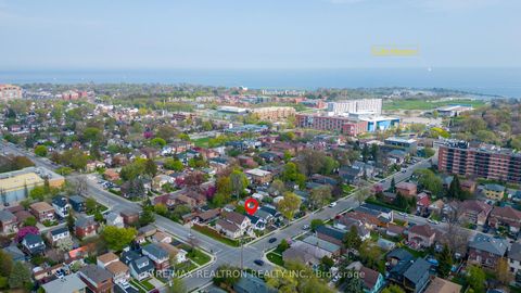 Photo 4 at 53 Twenty Fourth Street, Long Branch, Toronto