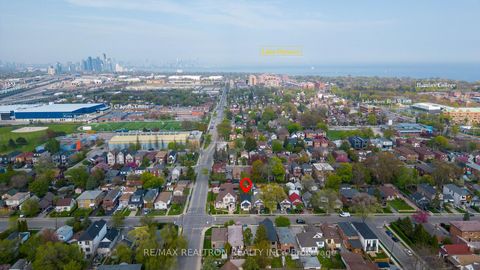 Photo 5 at 53 Twenty Fourth Street, Long Branch, Toronto