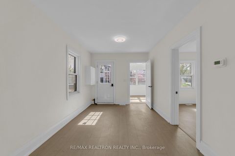 Photo 12 at 53 Twenty Fourth Street, Long Branch, Toronto