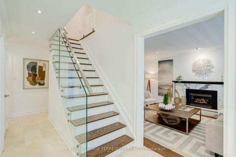 Photo 2 at 258 Guildwood Parkway, Guildwood, Toronto