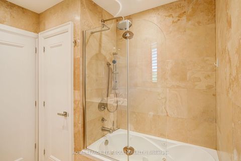 Photo 42 at 258 Guildwood Parkway, Guildwood, Toronto