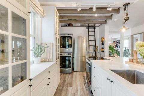 Photo 11 at 6 Wheeler Avenue, The Beaches, Toronto