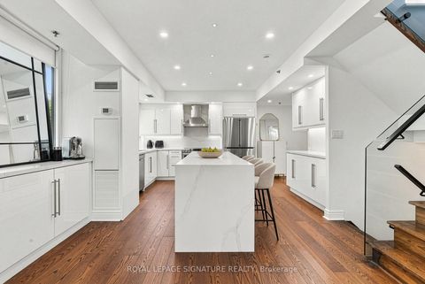 Photo 3 at 107 - 2230 Lake Shore Boulevard W, Mimico, Toronto