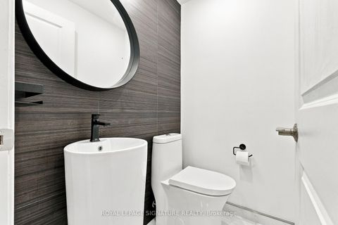 Photo 7 at 107 - 2230 Lake Shore Boulevard W, Mimico, Toronto