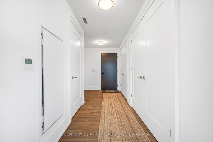 Photo 2 at 1219 - 25 ADRA GRADO Way, Bayview Village, Toronto