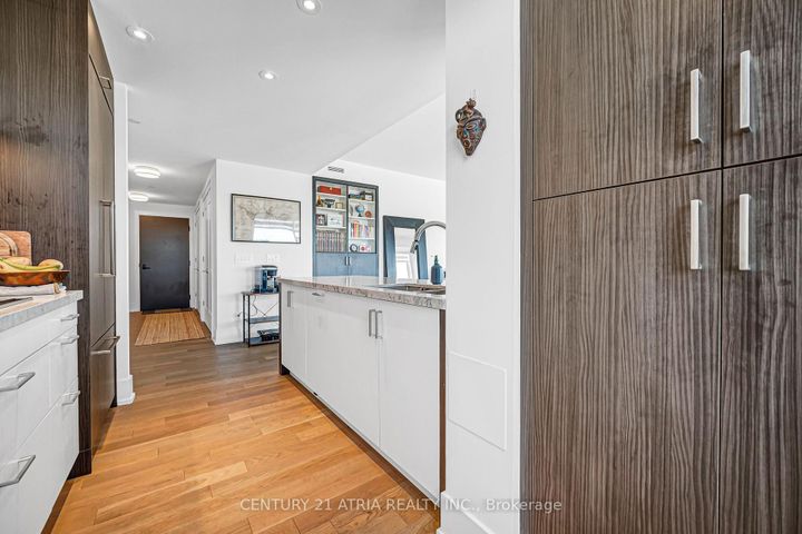 Photo 6 at 1219 - 25 ADRA GRADO Way, Bayview Village, Toronto