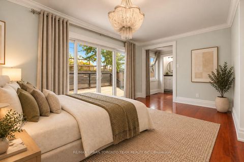 Photo 5 at 23 Wishart Place, Jane Heights, Toronto