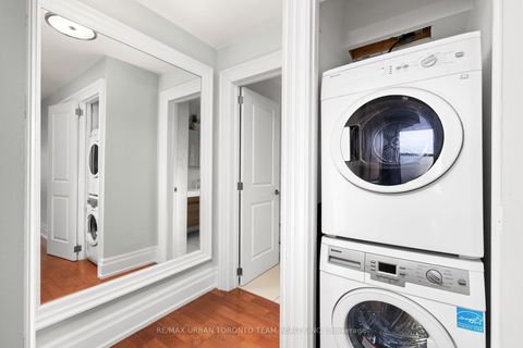 Photo 15 at 23 Wishart Place, Jane Heights, Toronto