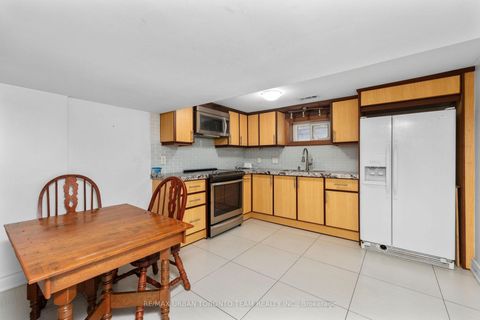 Photo 31 at 23 Wishart Place, Jane Heights, Toronto