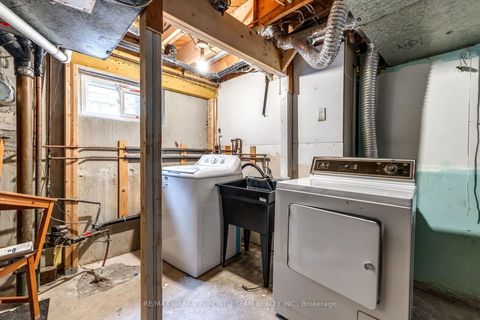 Photo 32 at 23 Wishart Place, Jane Heights, Toronto