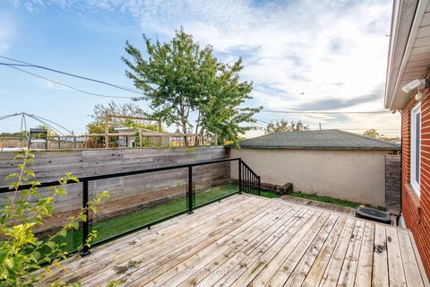 Photo 40 at 23 Wishart Place, Jane Heights, Toronto