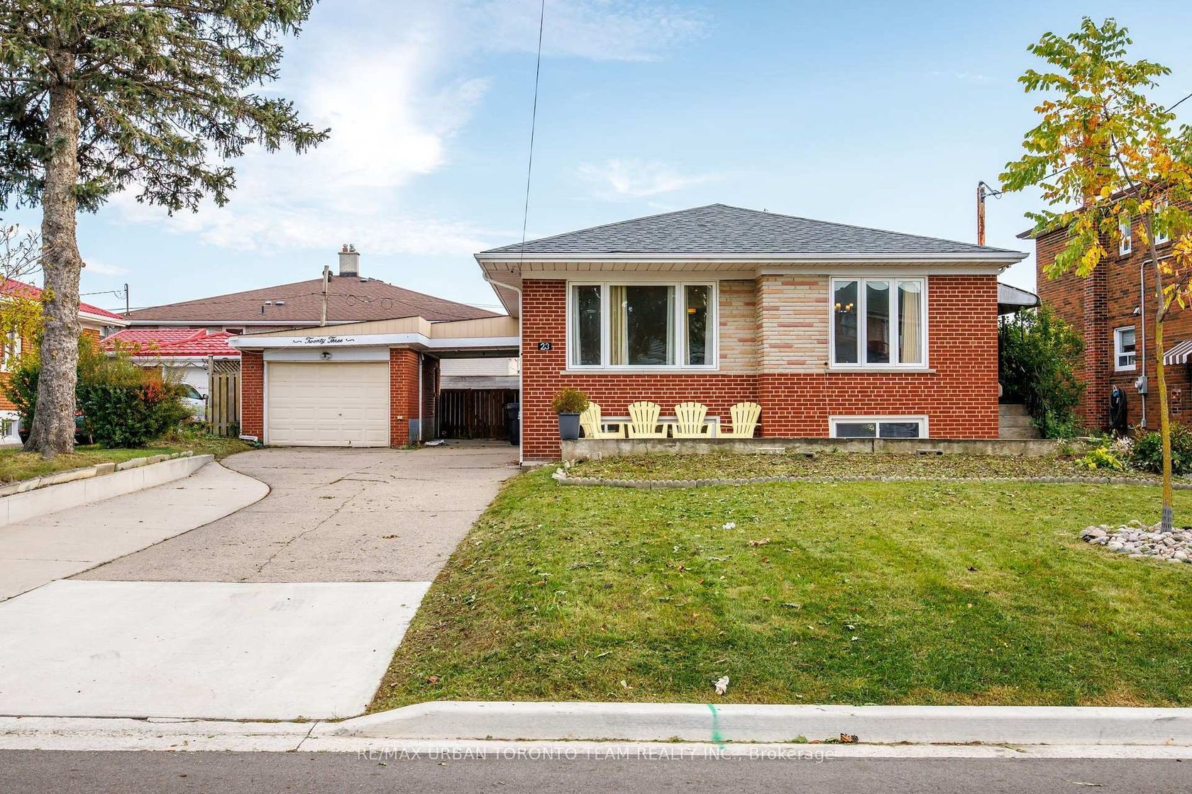 23 Wishart Place, Jane Heights, Toronto 