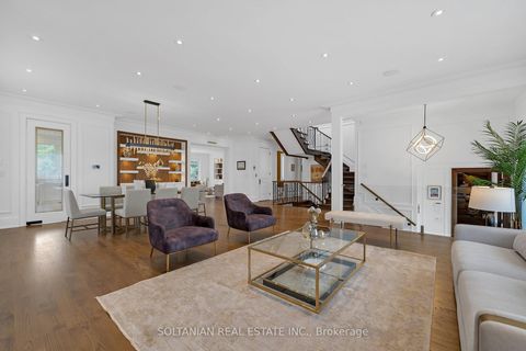 Photo 4 at 15 Calvin Avenue, Willowdale East, Toronto