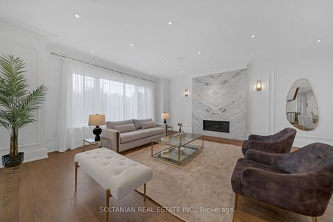 Photo 6 at 15 Calvin Avenue, Willowdale East, Toronto