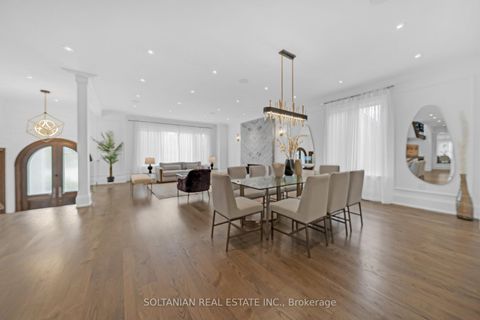 Photo 12 at 15 Calvin Avenue, Willowdale East, Toronto
