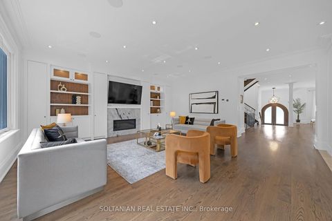 Photo 23 at 15 Calvin Avenue, Willowdale East, Toronto
