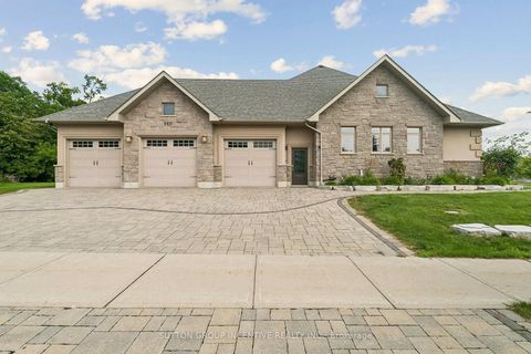 Photo 0 at 260 Sunnybrae Avenue, Stroud, Innisfil