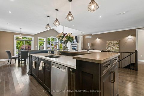 Photo 13 at 260 Sunnybrae Avenue, Stroud, Innisfil