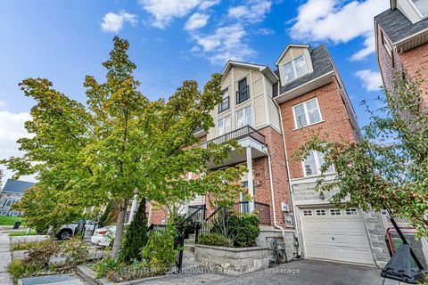 Photo 2 at 99 John Bell Crescent, Birchmount, Toronto