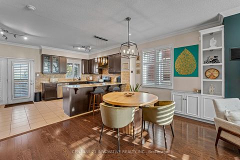 Photo 7 at 99 John Bell Crescent, Birchmount, Toronto