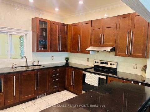 Photo 2 at 21 South Bonnington Avenue, Cliffside, Toronto