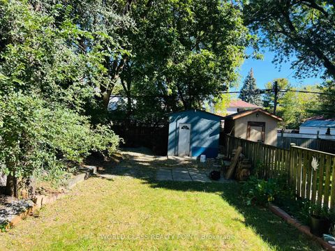 Photo 16 at 21 South Bonnington Avenue, Cliffside, Toronto