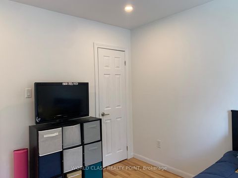 Photo 35 at 21 South Bonnington Avenue, Cliffside, Toronto