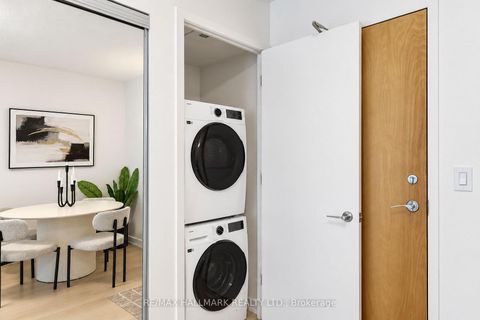 Photo 27 at M05 - 350 Wellington Street W, Waterfront Communities C1, Toronto
