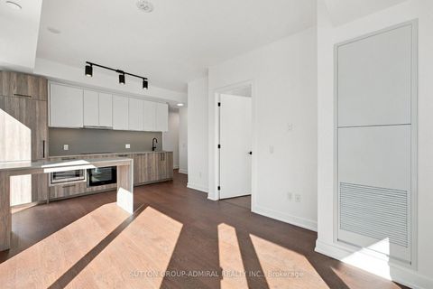 Photo 8 at 1625 - 89 Montclair Avenue, Forest Hill South, Toronto
