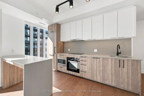 Photo 13 at 1625 - 89 Montclair Avenue, Forest Hill South, Toronto