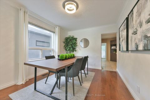 Photo 5 at 725 Sammon Avenue, East York, Toronto