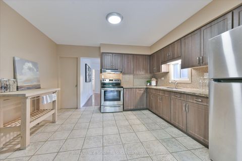 Photo 8 at 725 Sammon Avenue, East York, Toronto