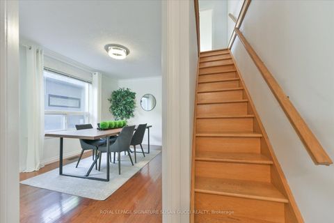 Photo 12 at 725 Sammon Avenue, East York, Toronto