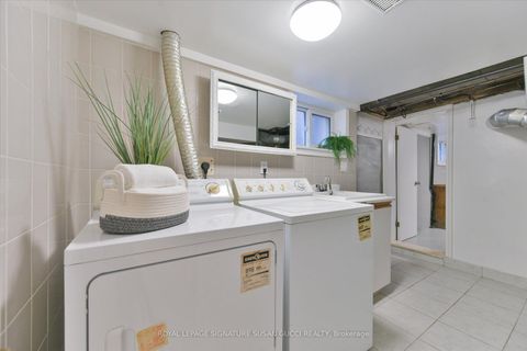 Photo 24 at 725 Sammon Avenue, East York, Toronto