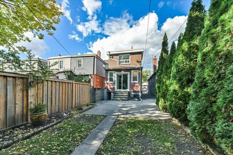 Photo 26 at 725 Sammon Avenue, East York, Toronto