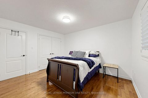 Photo 25 at 46 Bosco Drive, Vellore Village, Vaughan