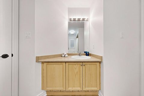Photo 26 at 46 Bosco Drive, Vellore Village, Vaughan