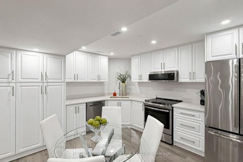 Photo 34 at 46 Bosco Drive, Vellore Village, Vaughan