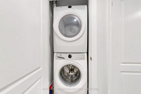Photo 40 at 46 Bosco Drive, Vellore Village, Vaughan