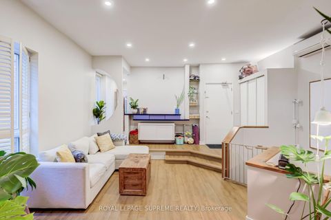 Photo 4 at 767 Euclid Avenue, Annex, Toronto