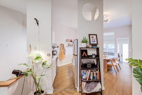 Photo 5 at 767 Euclid Avenue, Annex, Toronto