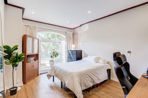 Photo 9 at 767 Euclid Avenue, Annex, Toronto