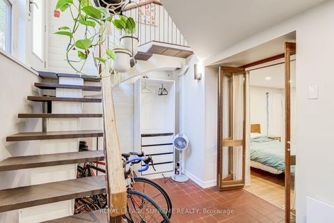 Photo 12 at 767 Euclid Avenue, Annex, Toronto