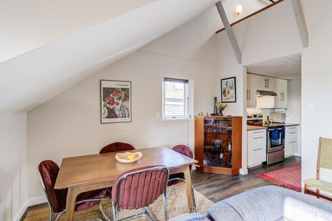Photo 31 at 767 Euclid Avenue, Annex, Toronto