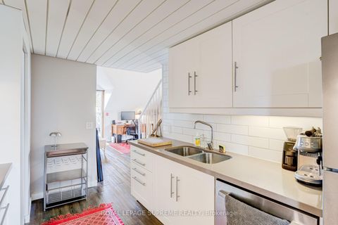 Photo 34 at 767 Euclid Avenue, Annex, Toronto