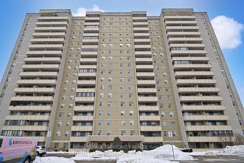 Photo 1 at 205 - 1338 York Mills Road, Donalda, Toronto