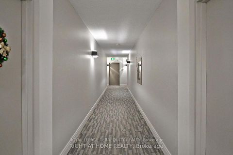 Photo 3 at 205 - 1338 York Mills Road, Donalda, Toronto