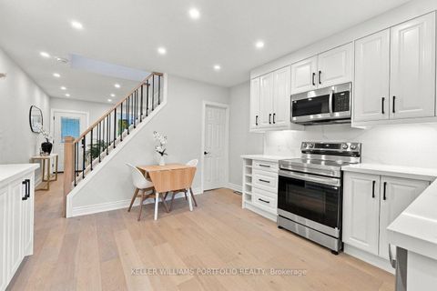Photo 7 at 179 Oakcrest Avenue, Danforth, Toronto