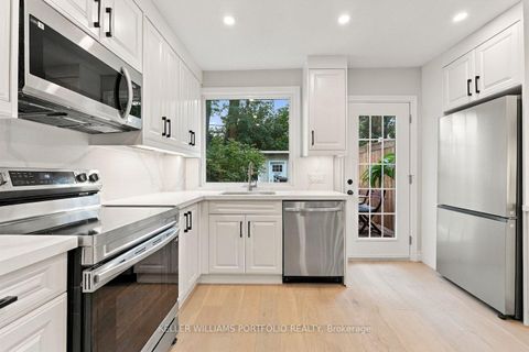 Photo 10 at 179 Oakcrest Avenue, Danforth, Toronto